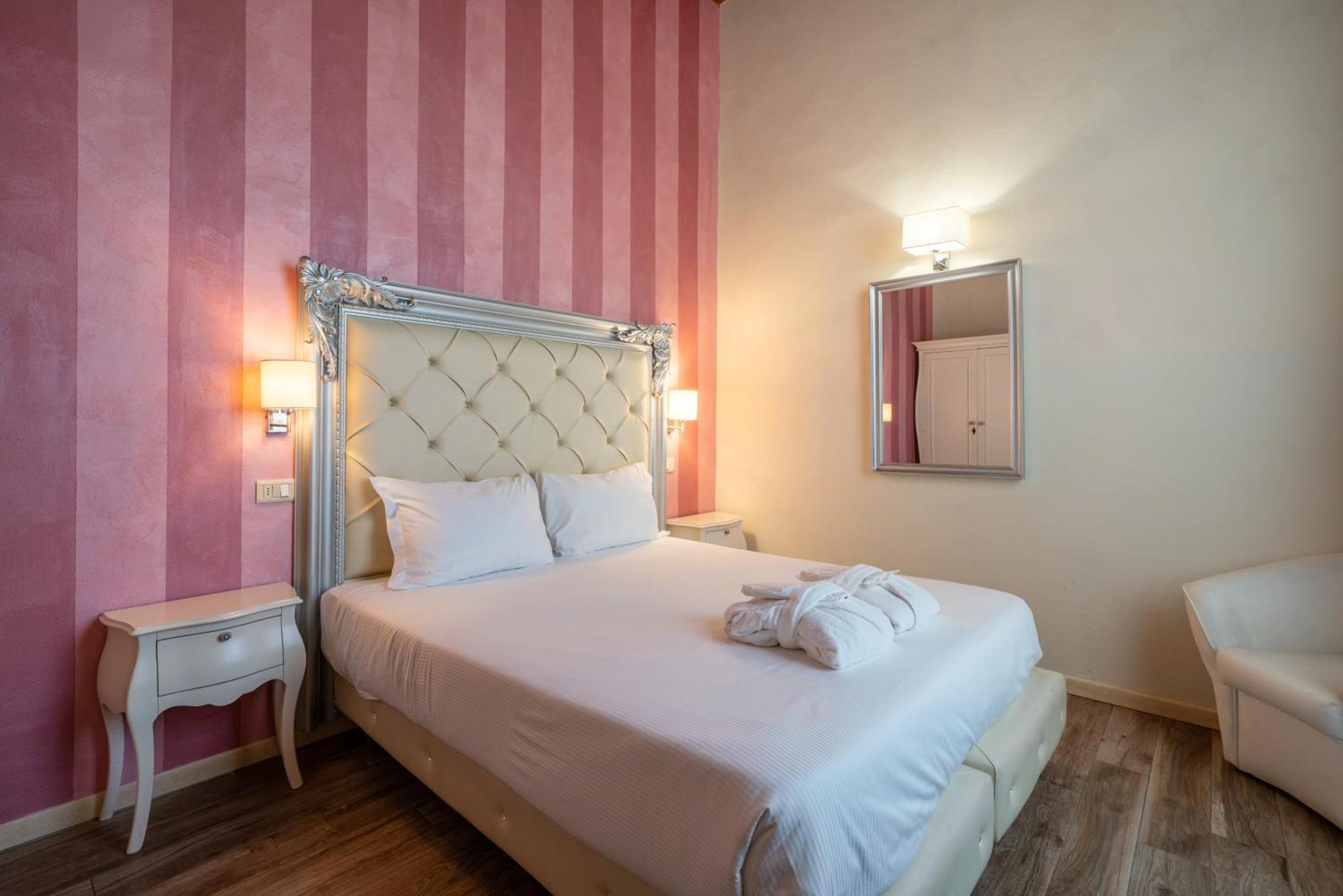 Residenza Conte Di Cavour & Rooftop フィレンツェ エクステリア 写真