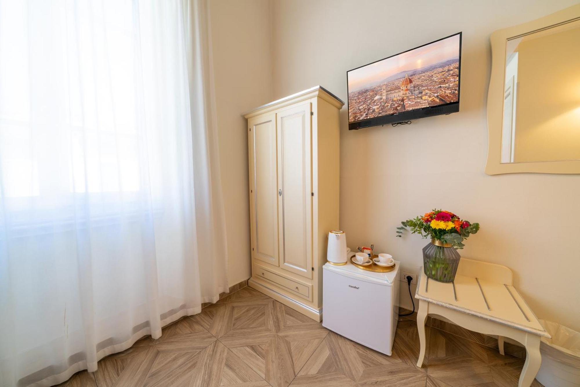 Residenza Conte Di Cavour & Rooftop フィレンツェ エクステリア 写真